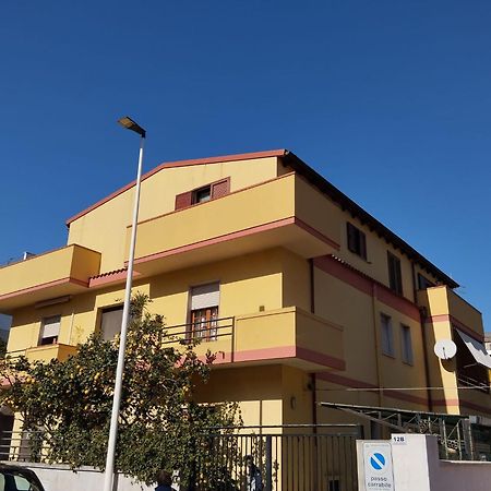La Casa Di Mia Hotel Cagliari Luaran gambar