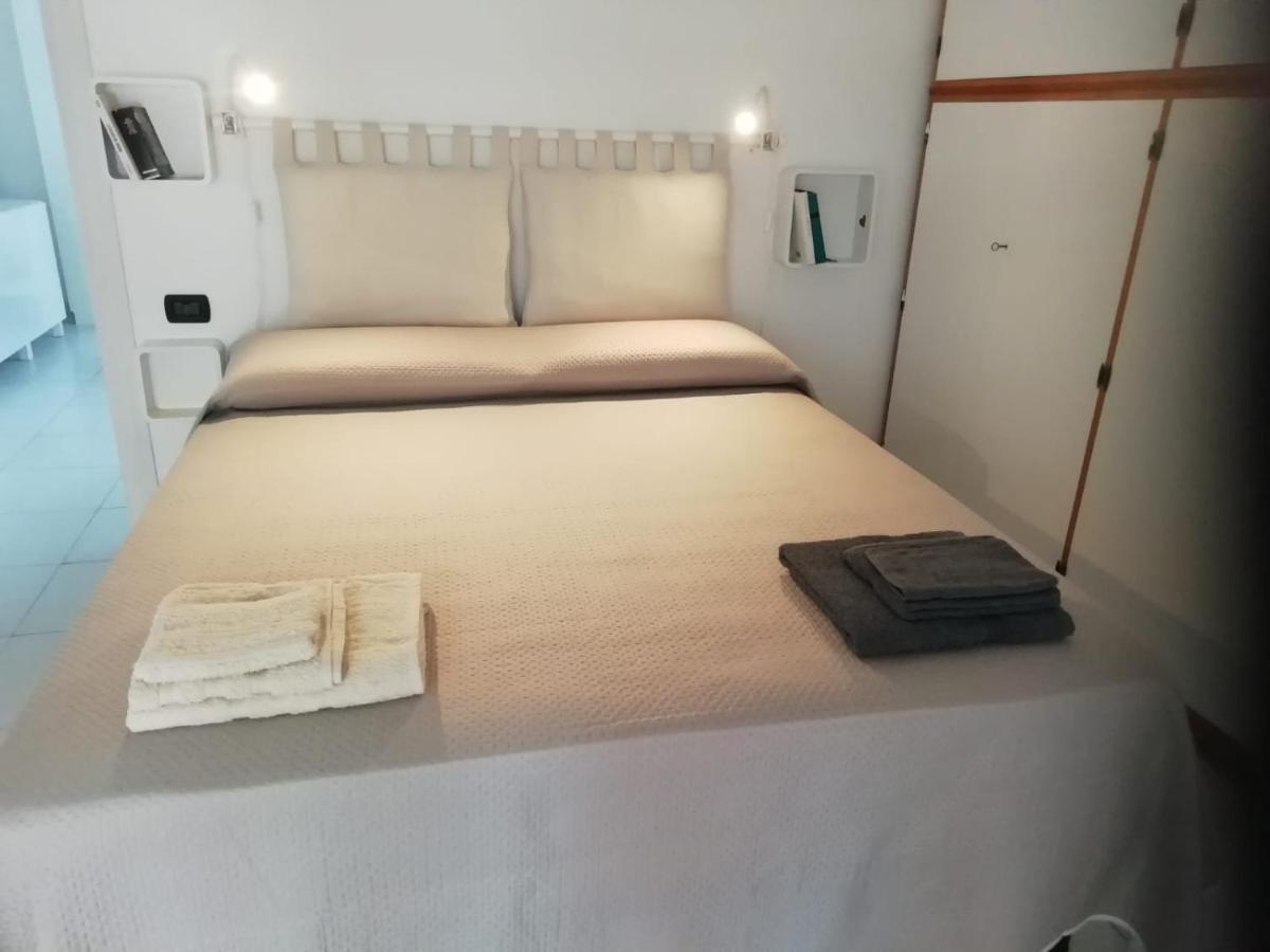 La Casa Di Mia Hotel Cagliari Luaran gambar
