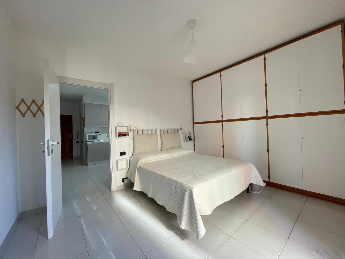 La Casa Di Mia Hotel Cagliari Luaran gambar